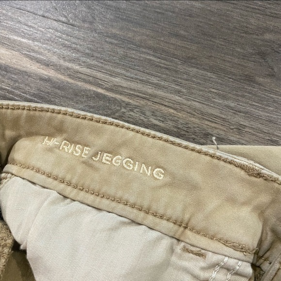 khaki color american eagle skinny jeans - Picture 5 of 6